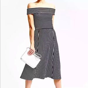 Banana Republic Off the Shoulder Striped Dress NWT